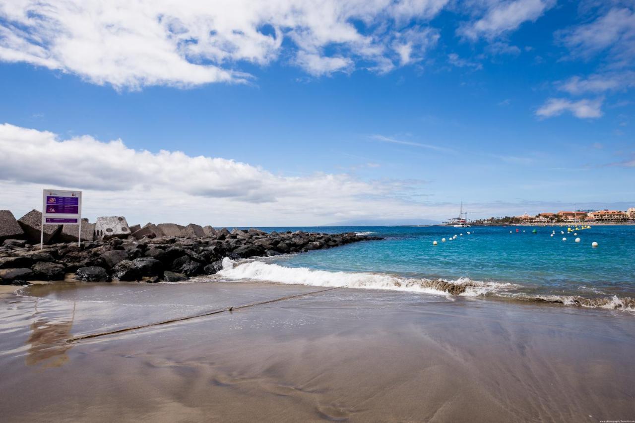 Apartment Ceyla Beach View, Los Cristianos ロスクリスティアーノス エクステリア 写真