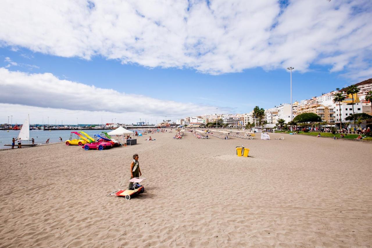 Apartment Ceyla Beach View, Los Cristianos ロスクリスティアーノス エクステリア 写真